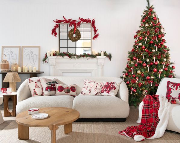 Mesas auxiliares, muebles y espejos