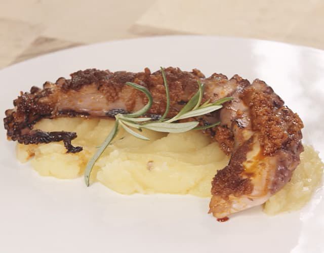 receta de consome de navidad