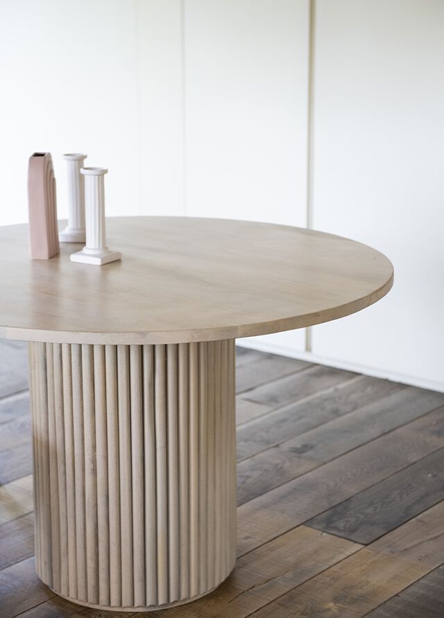 mesa de madera de mango