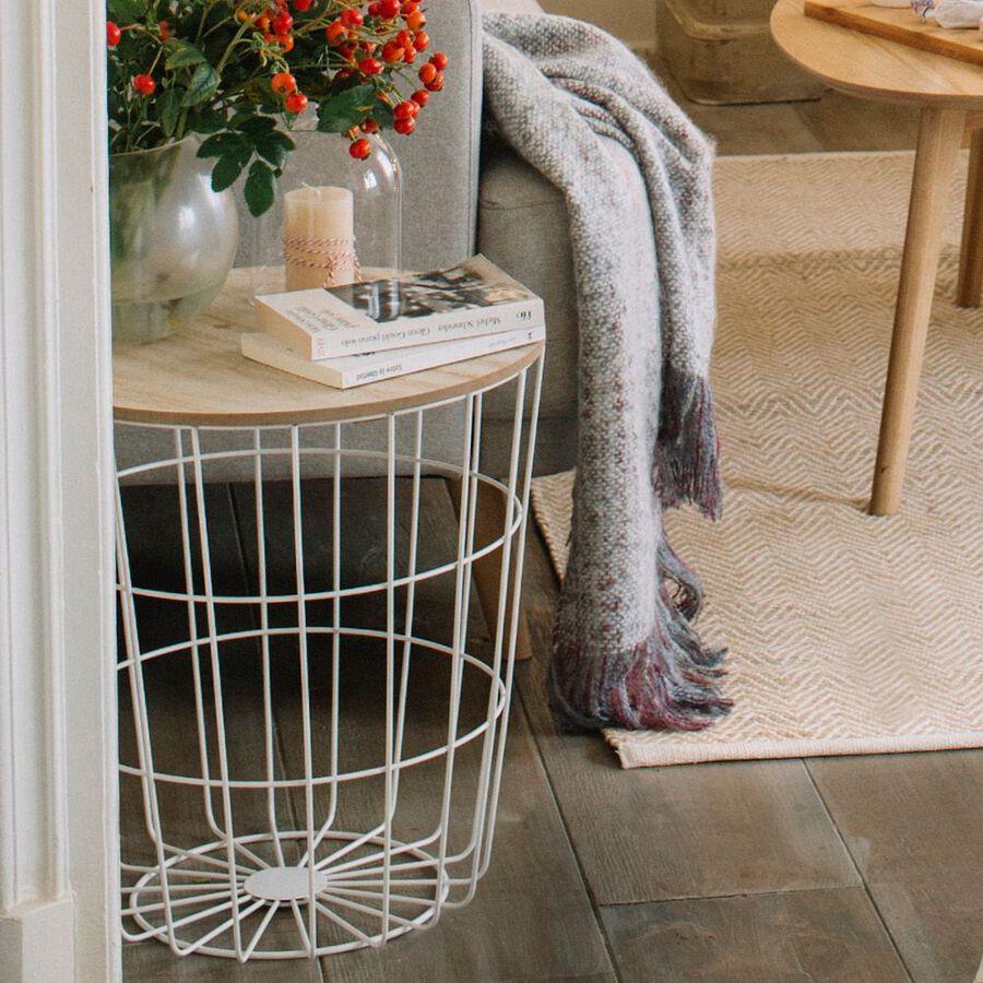 Mesa Auxiliar de madera con estructura metal