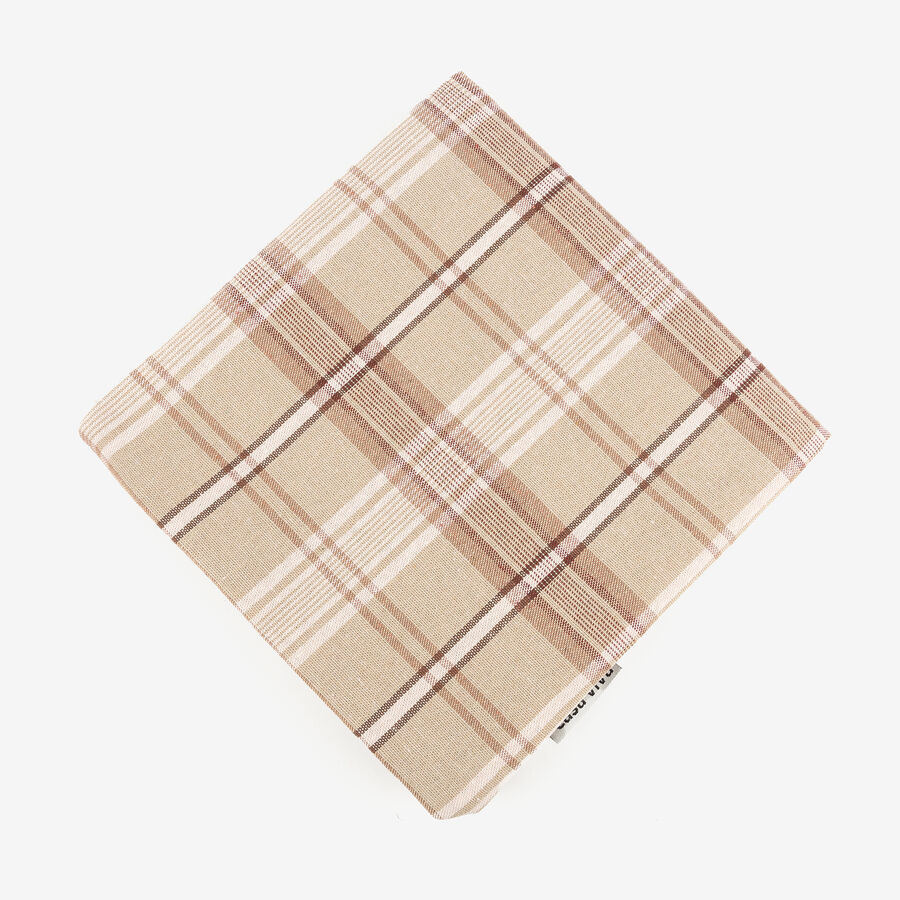 Funda de coj&iacute;n de algod&oacute;n reciclado Tart&aacute;n uva Sira 45x45cm