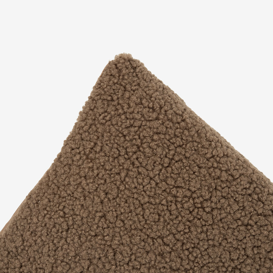 Cojín de borreguito Leo 45x45cm