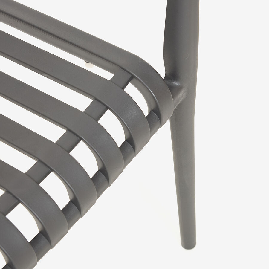 Silla de jard&iacute;n apilable de polipropileno gris Happel 59x55x81cm