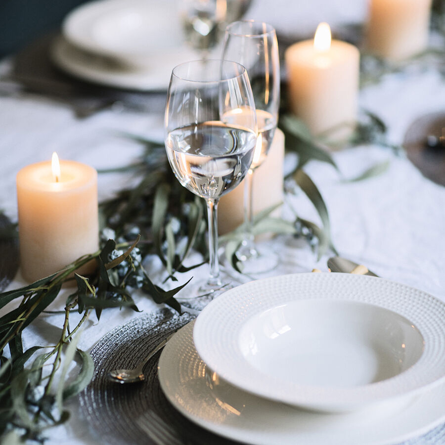 Mantel individual de polipropileno redondo gris Oier 38cm