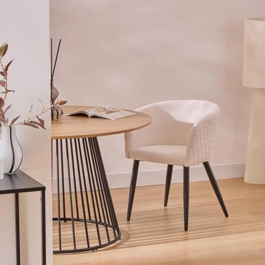 Sill&oacute;n de comedor marfil de chenilla con patas negras Zarel 