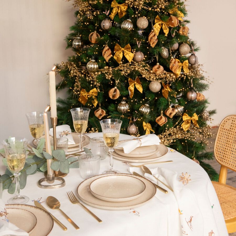 Vajilla de 12 piezas de porcelana marfil Olite