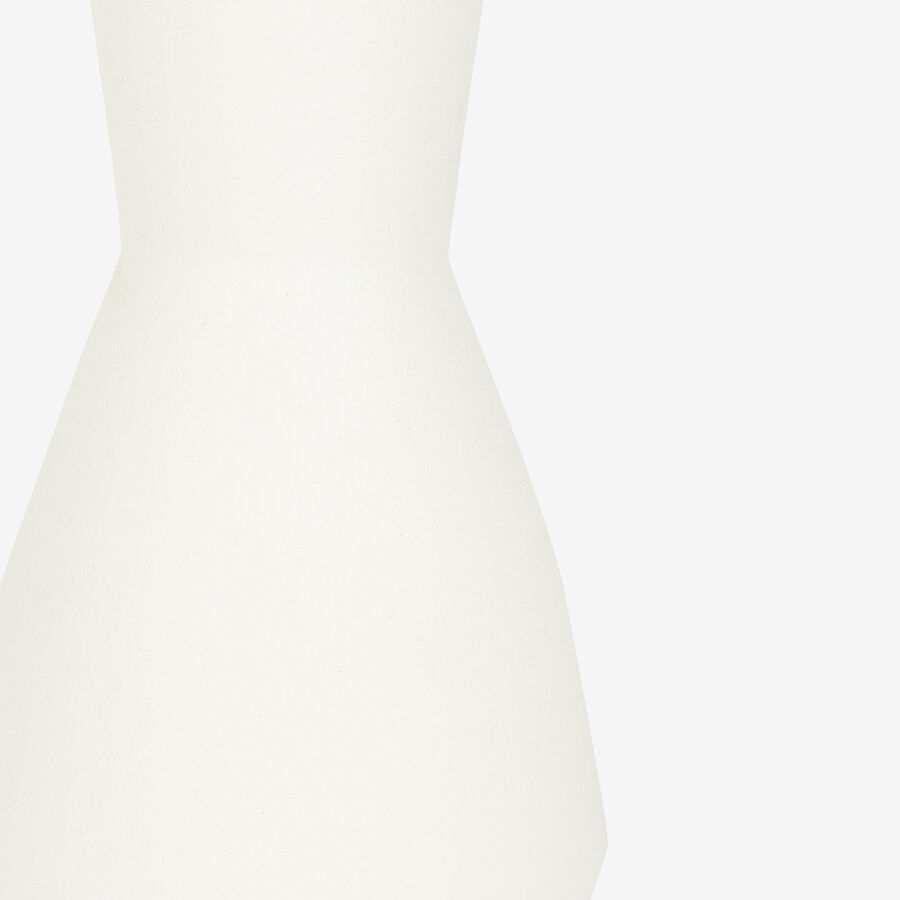 Jarr&oacute;n de dolomita blanco Ike 18cm