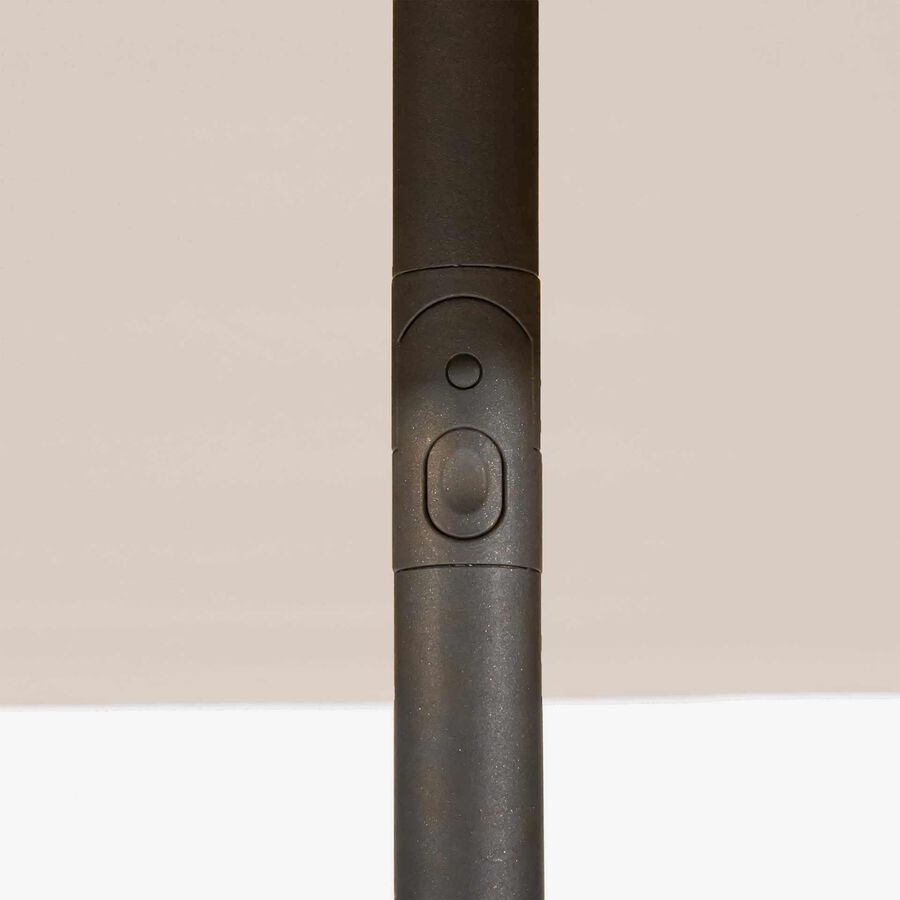 Parasol cuadrado inclinable de acero beige Sorya 242x242x229cm