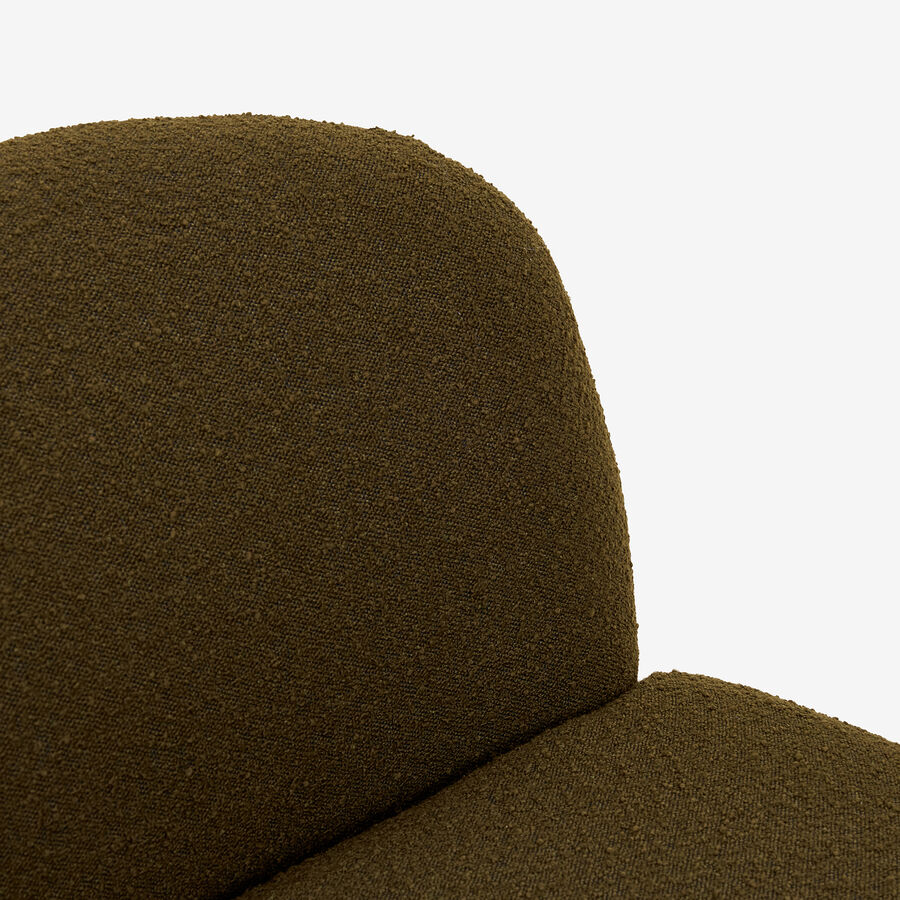 Butaca en tejido bouclé verde oliva Pacha 81x95x71cm Clau&Chloe