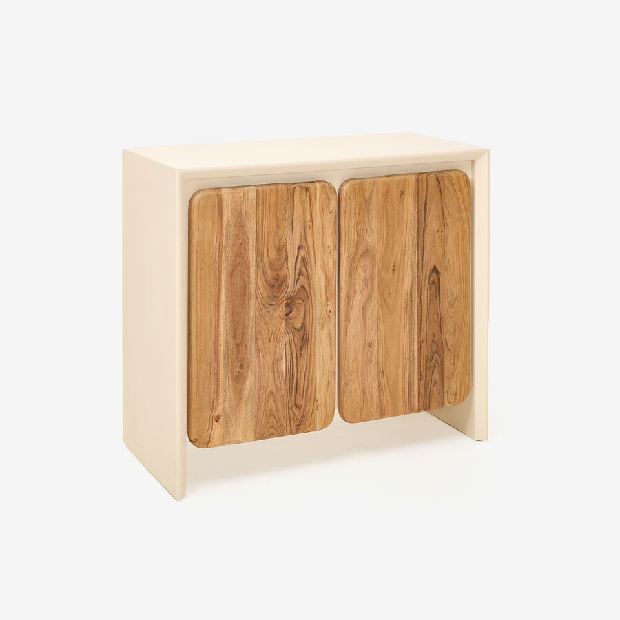 C&oacute;moda de microcemento y madera de acacia Kurli 90x43x80cm Clau&Chloe