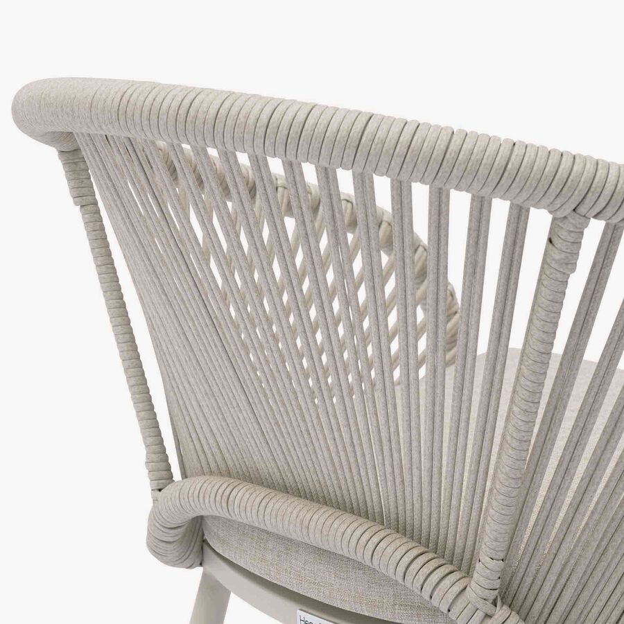 Sill&oacute;n de jard&iacute;n de aluminio crema Oryxa 57x62x77cm