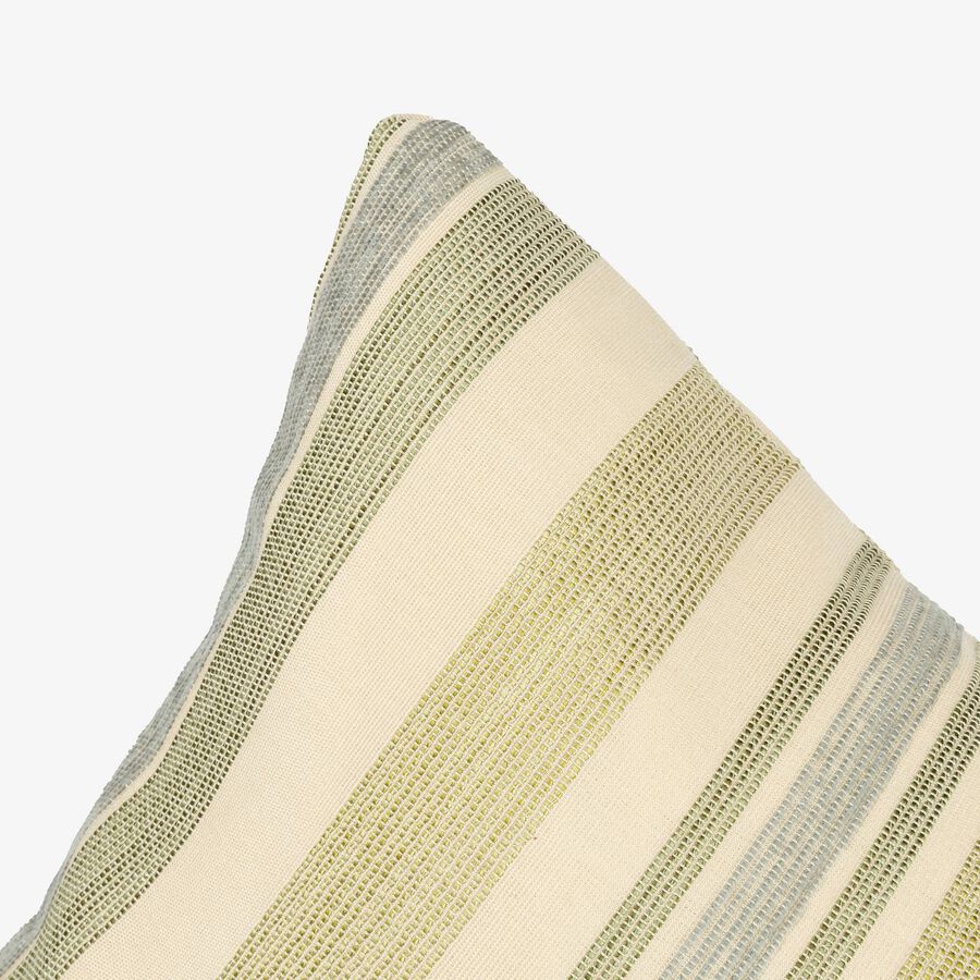 Funda de coj&iacute;n exterior de algod&oacute;n reciclado raya verde Baris 45x45cm