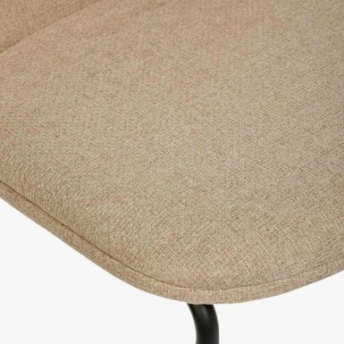 Silla de comedor beige de tela Eron