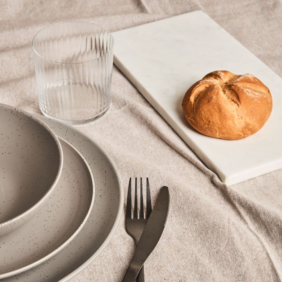 Tabla para servir aperitivos de mármol 30x10cm