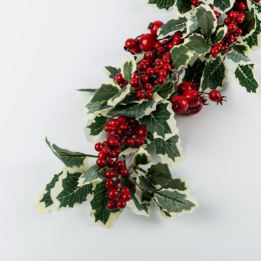 Guirnalda de acebo y frutos rojos 140cm