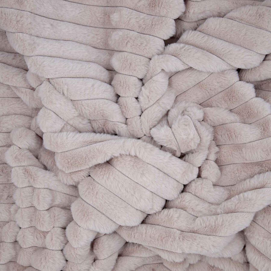 Manta efecto pelo beige Lineo 130x150cm