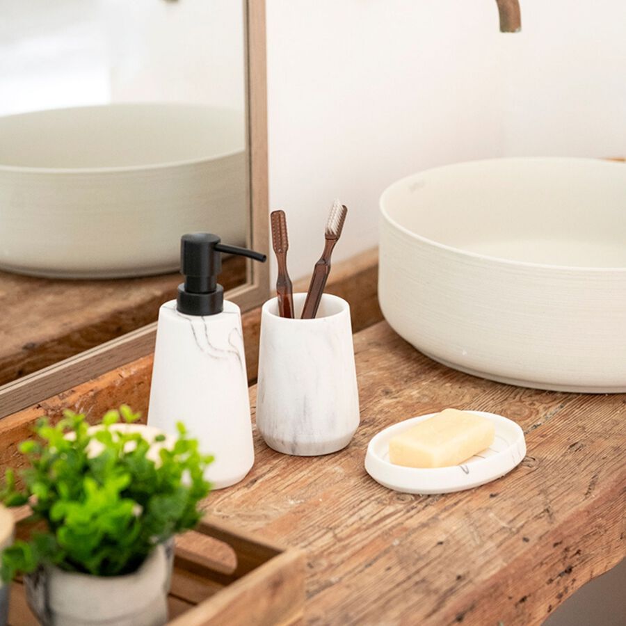 Dispensador de jabón de baño efecto mármol Fem Ø8x19cm