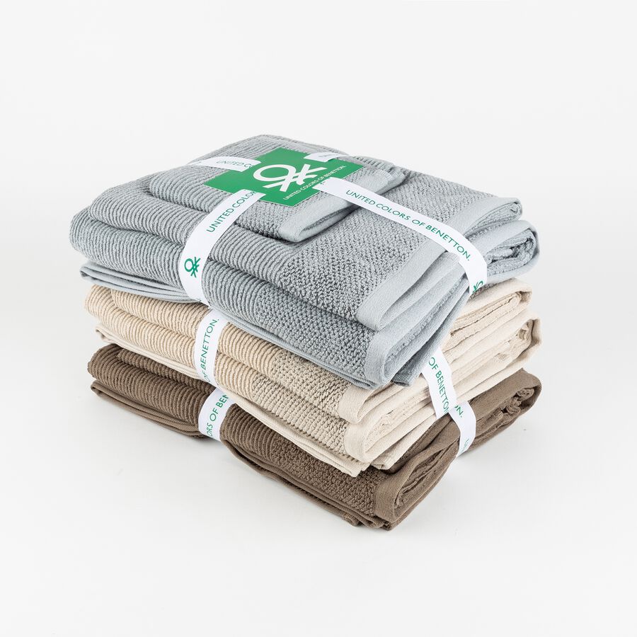 Set de 3 toallas de algod&oacute;n marr&oacute;n Bennetton