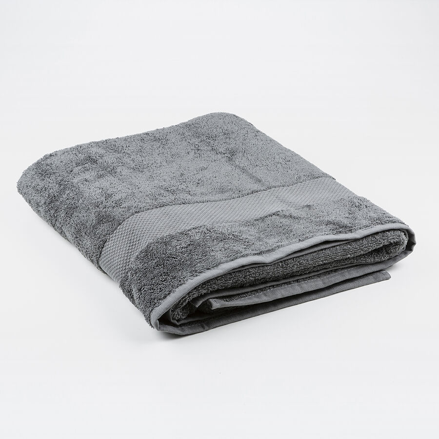 Toalla de ducha XL de algodón gris oscuro Vic 100x150cm - 500 gr/m²
