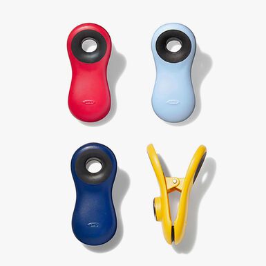 Set de 4 pinzas magn&eacute;ticas multicolor - Oxo