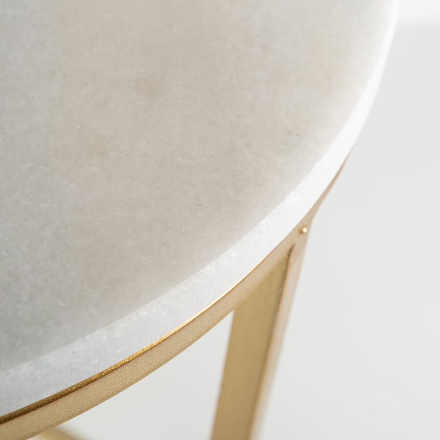 Mesa dorada sobre mármol Ø35x52cm Clau&Chloe