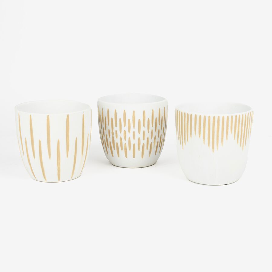 Macetero blanco en varios modelos Ø13cm