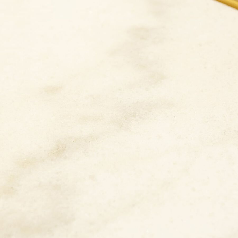 Mesa dorada sobre m&aacute;rmol 46x25x64cm Clau&Chloe