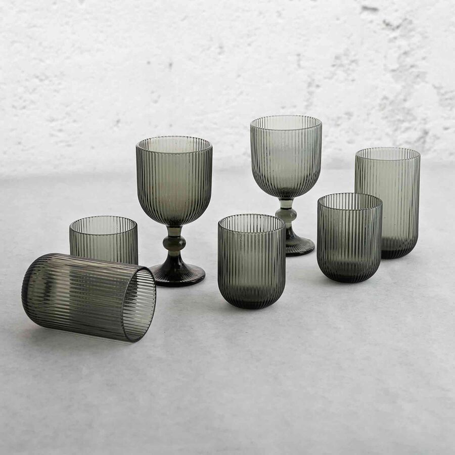 Vaso bajo de vidrio gris Noir 28cl