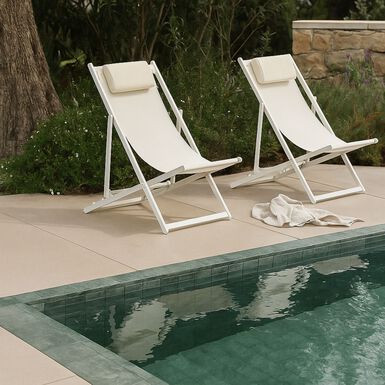 Hamaca reclinable de aluminio y textiline blanca 104x58x76cm