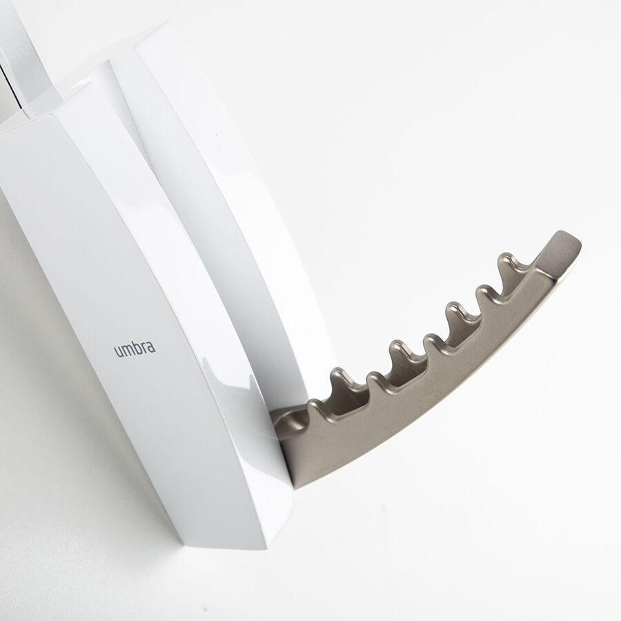 Colgador de puerta blanco