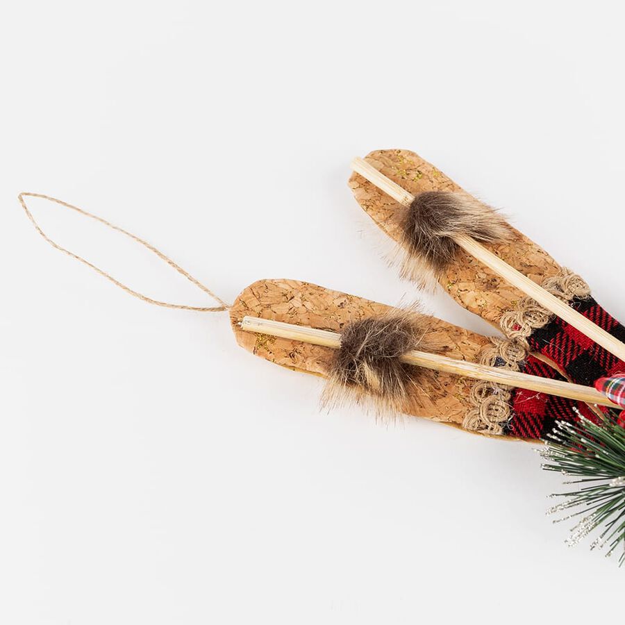 Esqu&iacute;s decorativos para colgar