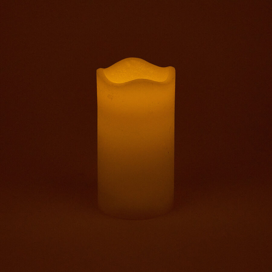 Vela LED con temporizador marfil Ø7x13cm