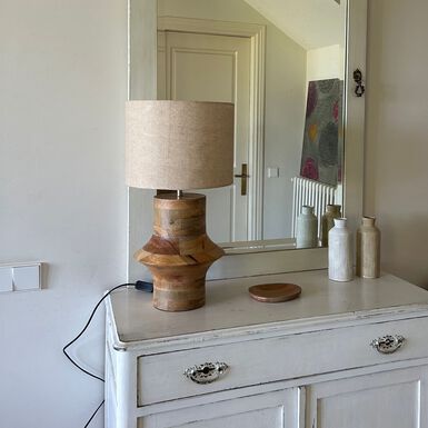 L&aacute;mpara de mesa de madera Dira &Oslash;30x54cm