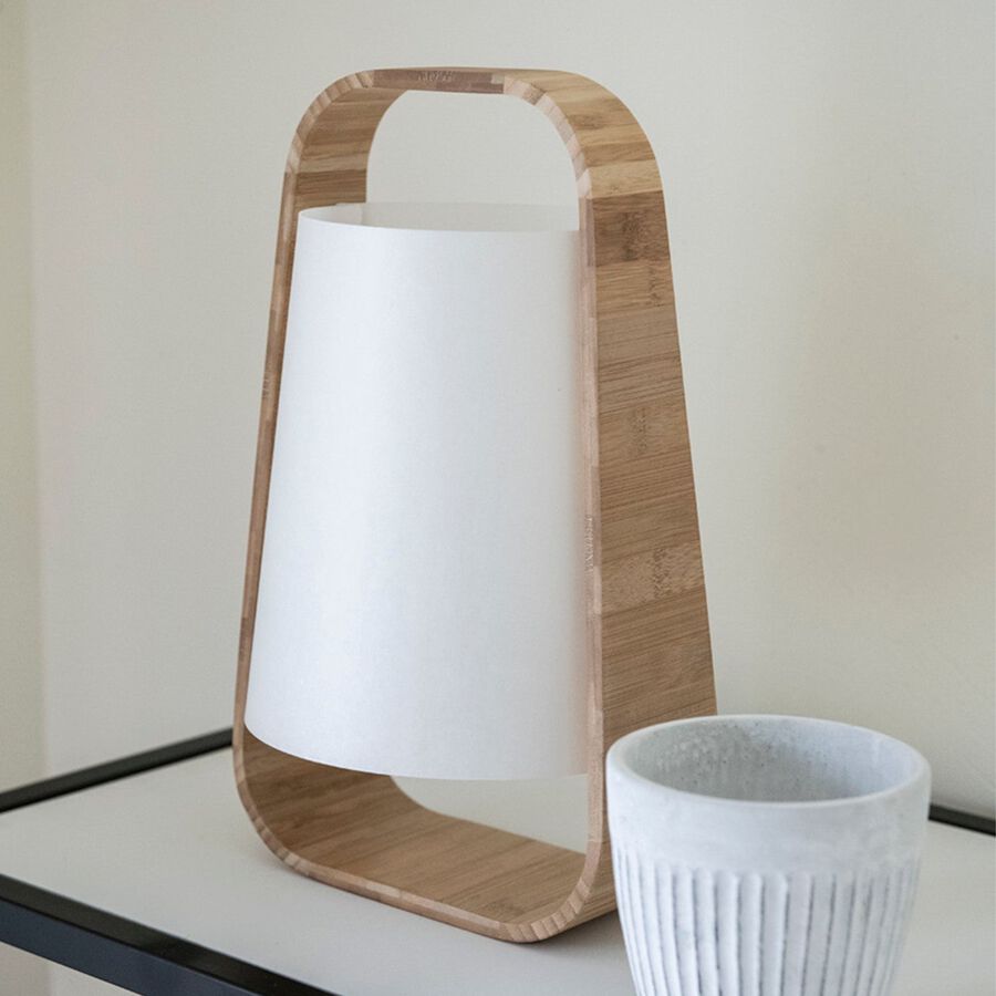 L&aacute;mpara de mesa de bamb&uacute; Dune 21x20x35cm