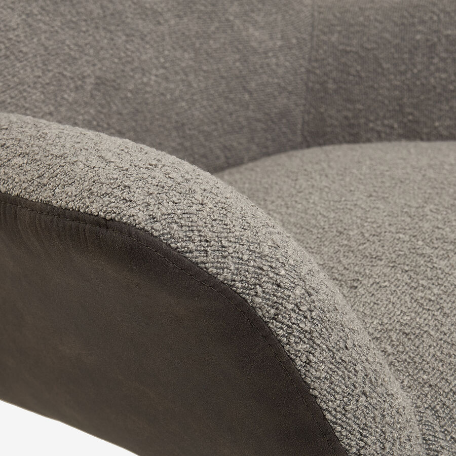 Butaca giratoria gris con puf Brida 86x80x102cm Clau&Chloe