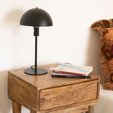 L&aacute;mpara de mesa negra de metal Jeyne 18x36cm