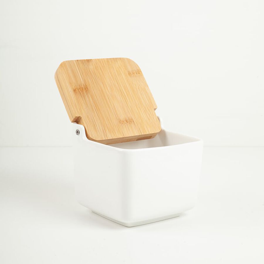 Salero cer&aacute;mica con tapa bamb&uacute; 12x12x11cm