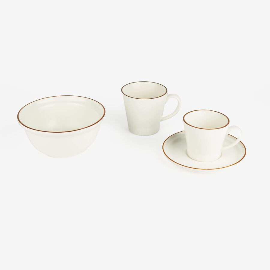 Taza de t&eacute; con plato de porcelana blanca Zuria 2