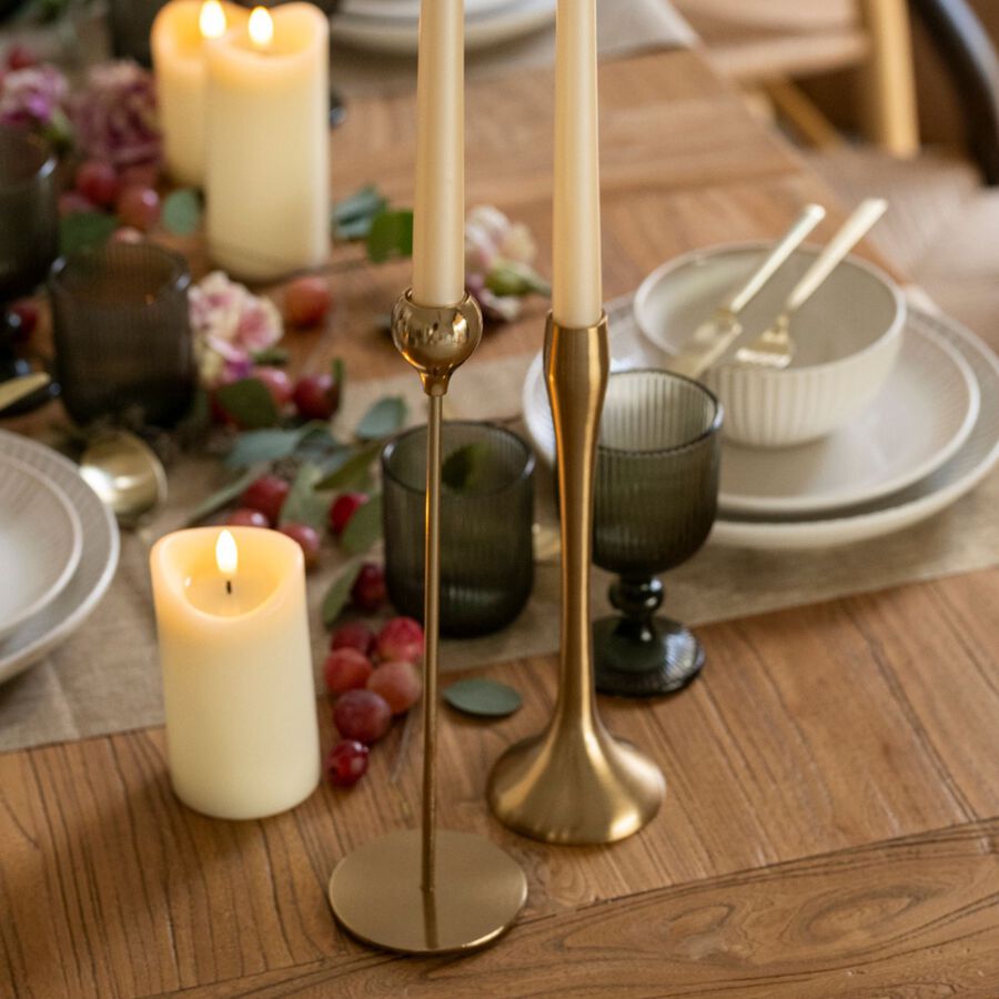 Candelabro de aluminio dorado 9x26cm