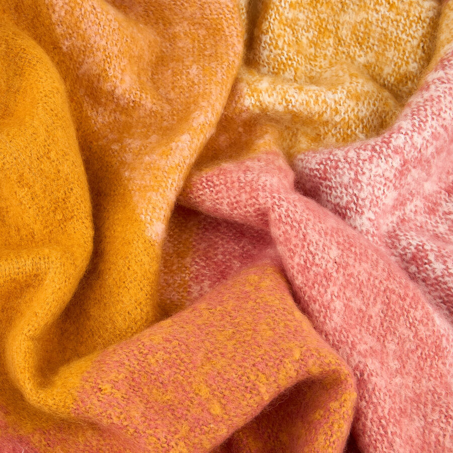 Manta efecto mohair de cuadros ocre 130x150cm