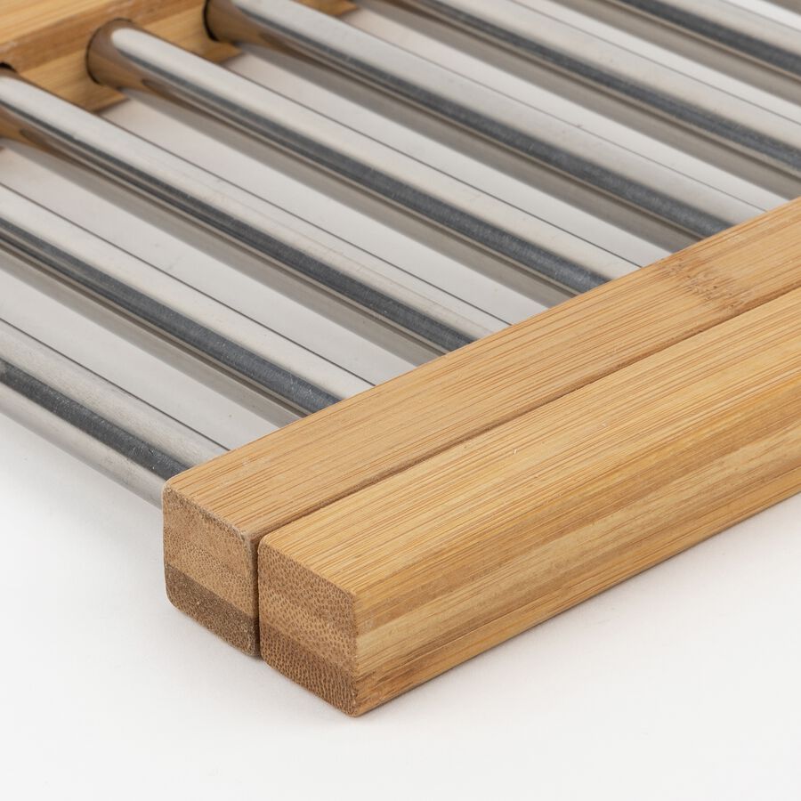 Salvamanteles de bamb&uacute; extensible