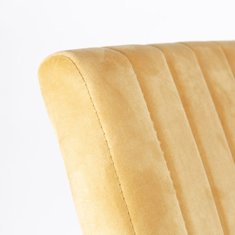 Silla de comedor de terciopelo amarillo Natalia 46x59x86cm