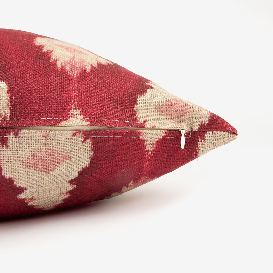 Funda de coj&iacute;n algod&oacute;n fucsia Ikat 45x45cm