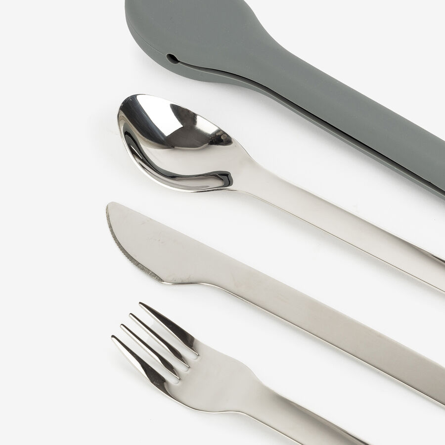 Set de 3 cubiertos de acero inoxidable con estuche