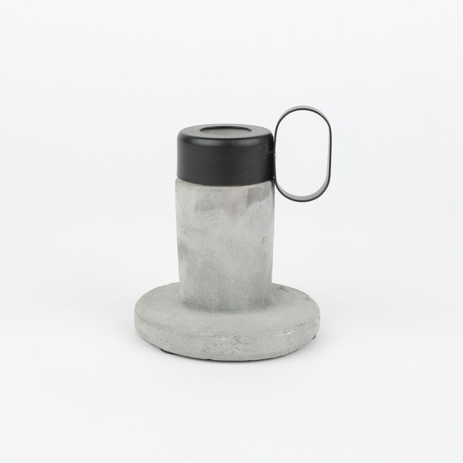 Portavelas con asa de cemento 9cm