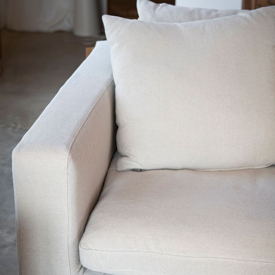 Sofá de 3 plazas de lino beige Aiden 220x110x80 Clau&Chloe