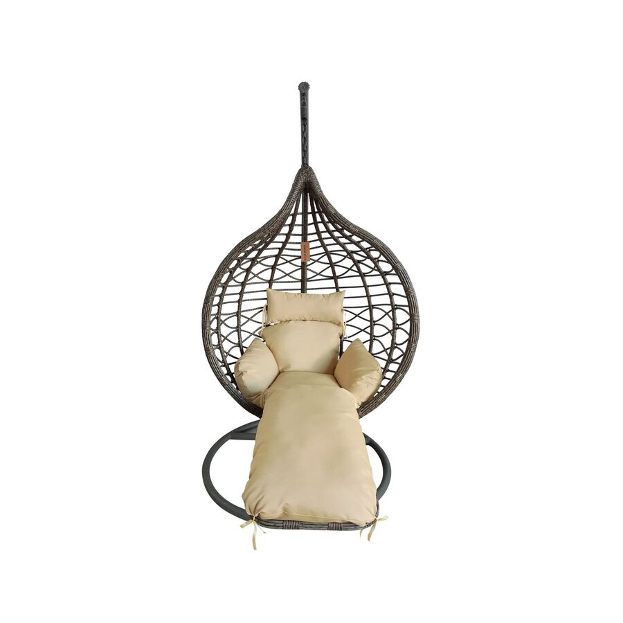 Sill&oacute;n colgante con reposapi&eacute;s beige de rat&aacute;n sint&eacute;tico Cozumel 195cm Clau&Chloe