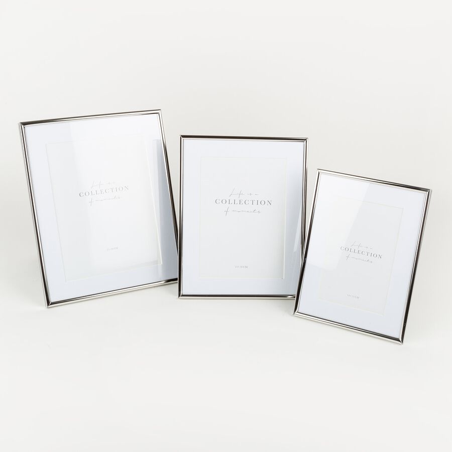 Marco de fotos de metal plateado Kilim 15x20cm