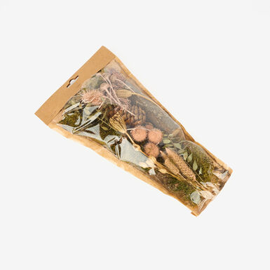 Popurrí de flores secas