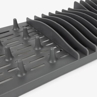 Tapete escurreplatos de pl&aacute;stico y microfibra 50x48cm